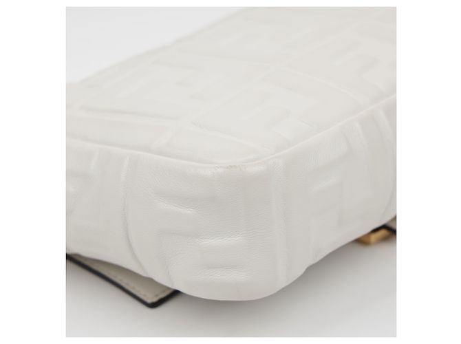 Fendi Borsa a spalla Baguette in pelle Medium White - vista 10