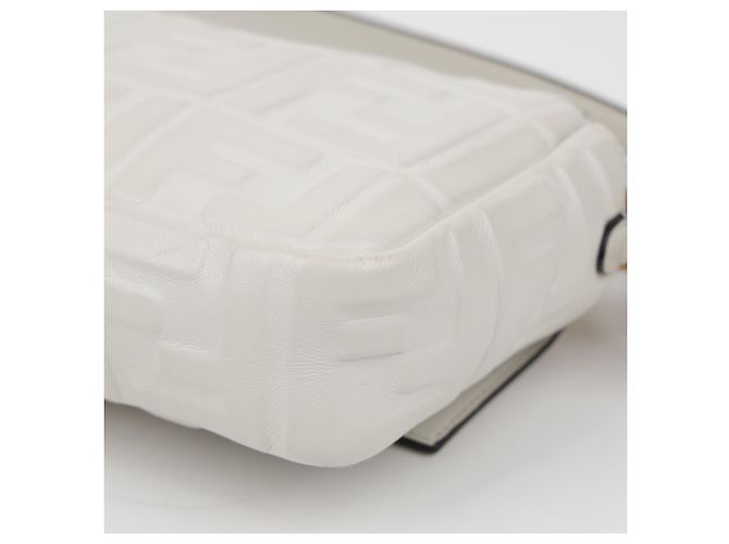 Fendi Borsa a spalla Baguette in pelle Medium White - vista 11