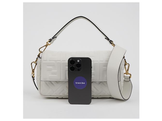 Fendi Borsa a spalla Baguette in pelle Medium White - vista 19