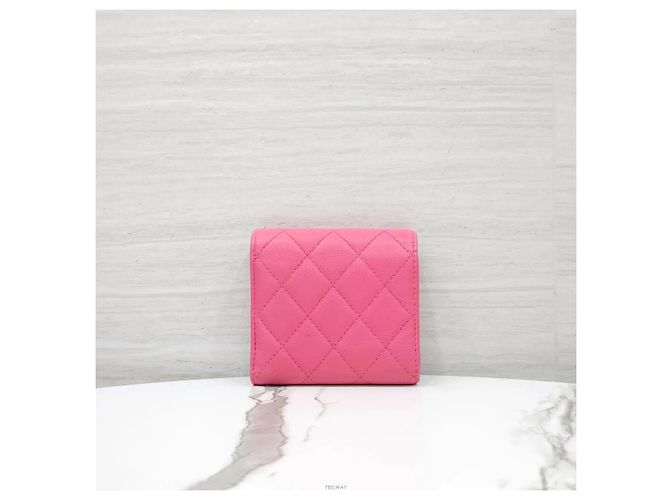 Chanel Billetera Classic Small Flap Snap Caviar Pink - vista 3