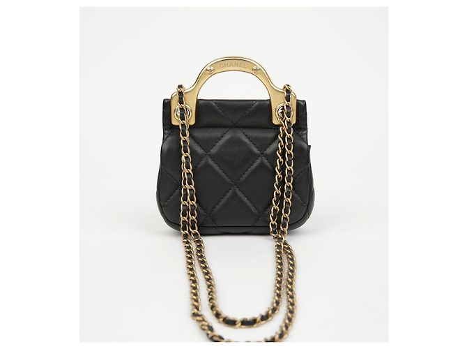 Chanel Borsa Crossbody Porta Carte con Patta e Catena Nera - vista 4
