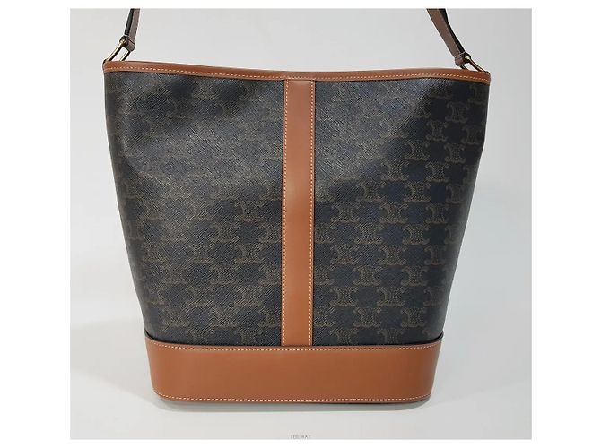 Céline  mala Bucket Triomphe Medium - vista 4
