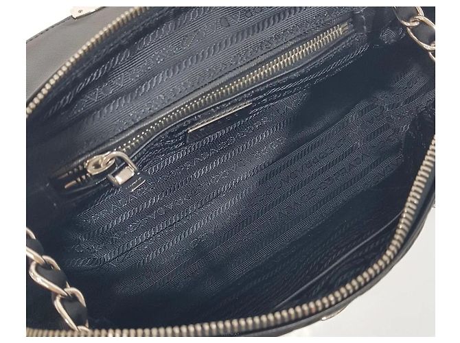 Prada Bolsa de Ombro com Corrente Pocono acolchoada - vista 9