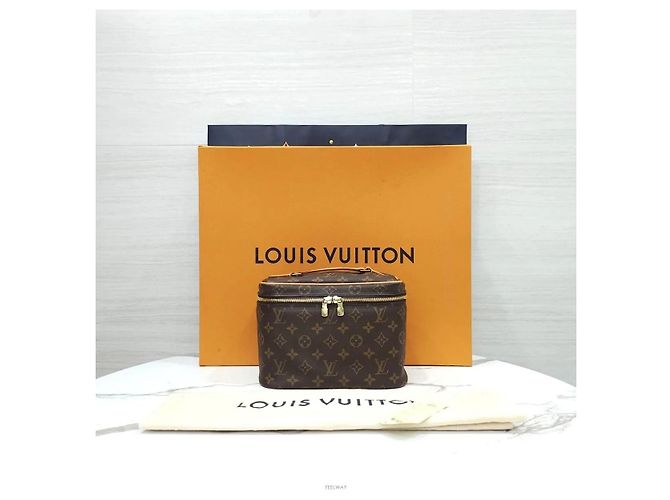 Louis Vuitton Pouch Tote in tela Monogram - vista 9