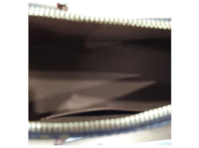Louis Vuitton Borsa Tote Alma BB Monogram a Spalla e Mano - vista 8