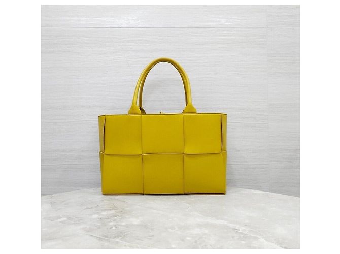 Bottega Veneta Kleiner Leder-Tote-Bag - vue 3