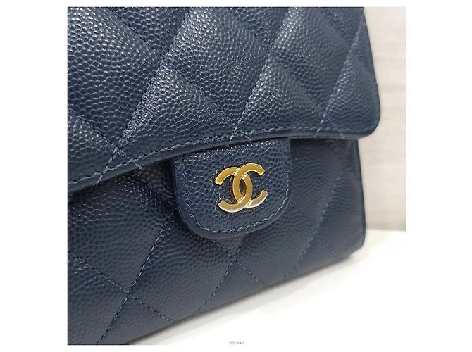Chanel Classic Small Flap Wallet Caviar Navy mit goldener Hardware - Ansicht 5