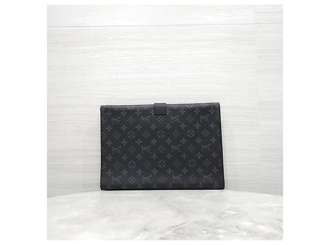 Louis Vuitton Clutch Porta Documenti per Tablet Monogram Eclipse - vista 3
