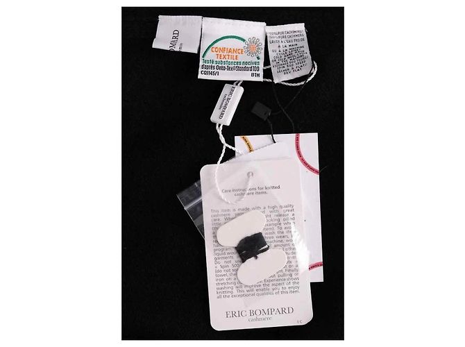 Eric Bompard schwarzer Oversize Kaschmir Poncho - Ansicht 5