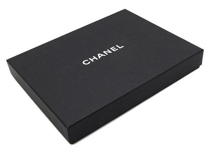 Chanel Sciarpa Stola in Misto Seta Rosa con Lettere Arcobaleno - vista 6