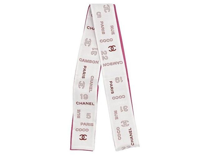 Chanel Sciarpa in seta rosa e bianca Rue Cambon - vista 4