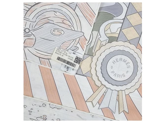 Hermès Pañuelo de seda double face con bordes enrollados - vista 21