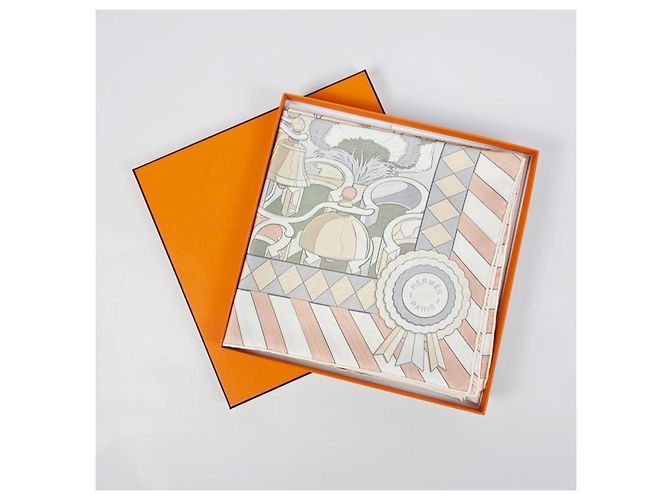 Hermès Pañuelo de seda double face con bordes enrollados - vista 22