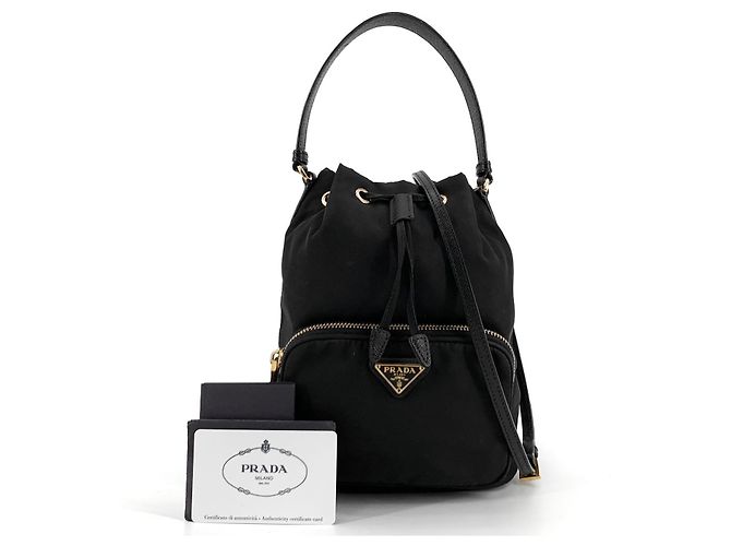 Prada Borsa a secchiello Pocono in Re-Nylon a tracolla - vista 8