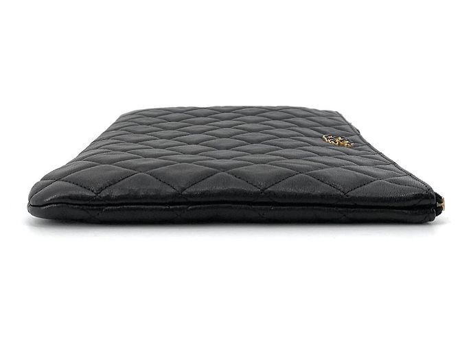 Chanel Clutch de piel de cordero New Medium - vista 4