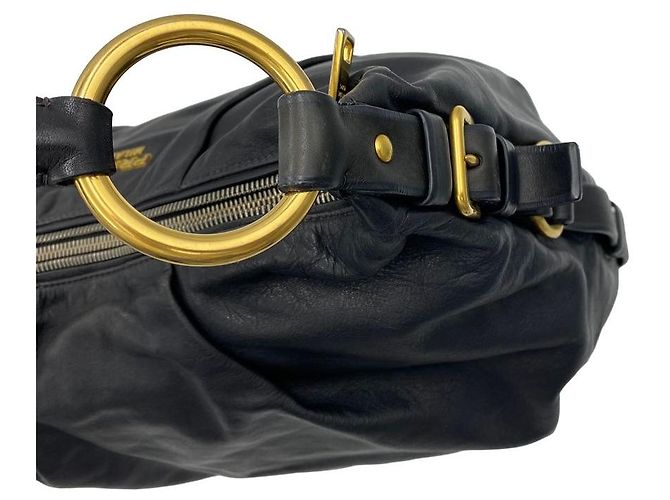 Prada Borsa a tracolla hobo in pelle con anello dorato Nero - Ansicht 8