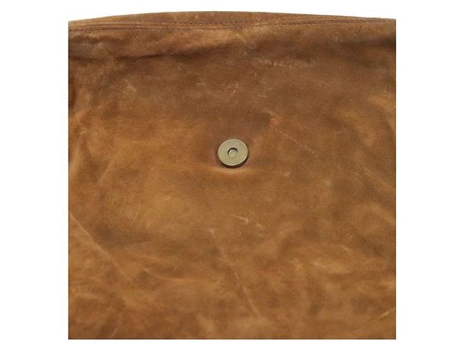 Chanel Borsa a tracolla con patta e nappa Big CC in camoscio marrone - vista 10