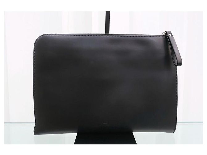Valentino Clutch VLTN Logo WJW - vista 2