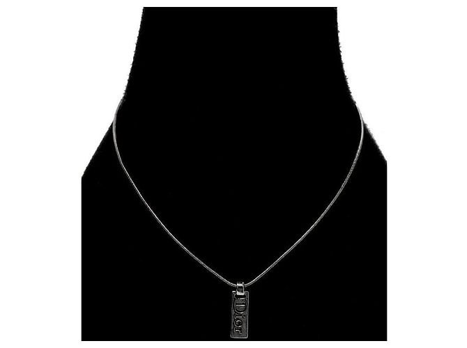 Collar Dior Logo Bar Plateado - vista 5
