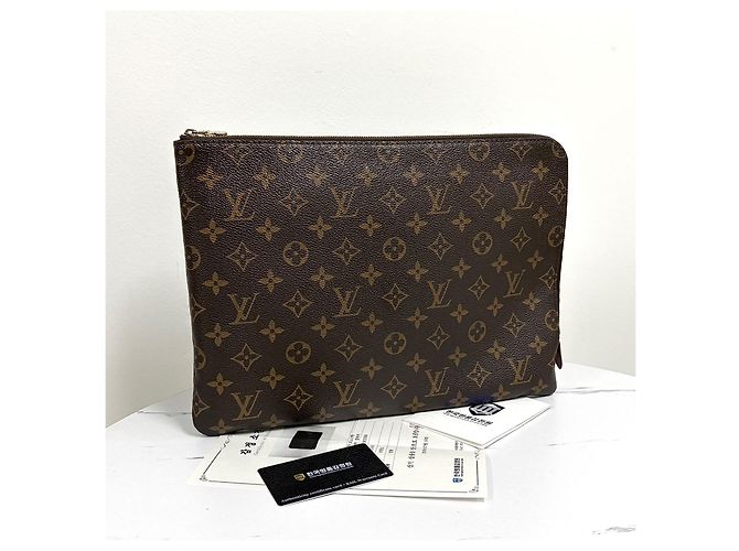 Pochette Louis Vuitton Monogram in tela - vista 3