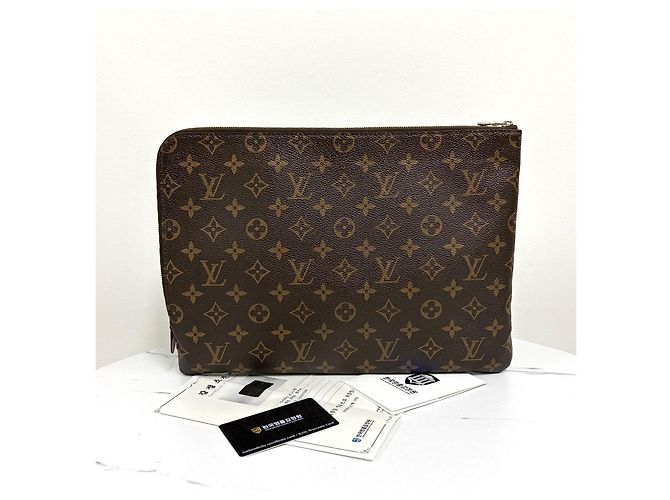 Pochette Louis Vuitton Monogram in tela - vista 4