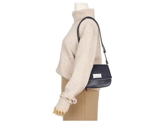 Maison Martin Margiela Borsa a tracolla con patta Pouch - vista 10