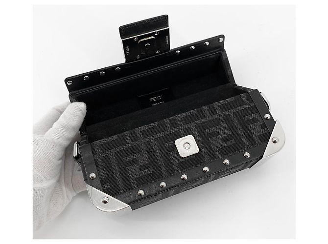 Fendi Borsa a Tracolla Trunk Mini Baguette - vista 9