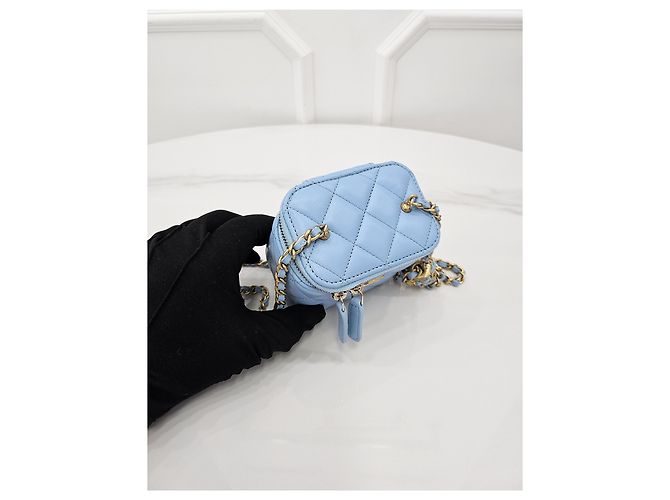 Chanel Mini Vanity de metal dorado - vista 4