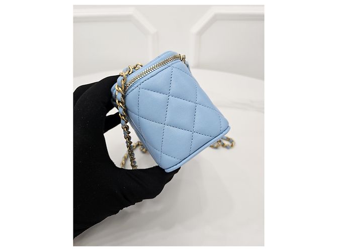 Chanel Mini Vanity de metal dorado - vista 5