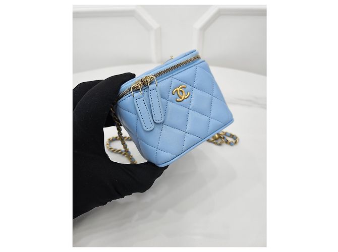 Chanel Mini Vanity de metal dorado - vista 7