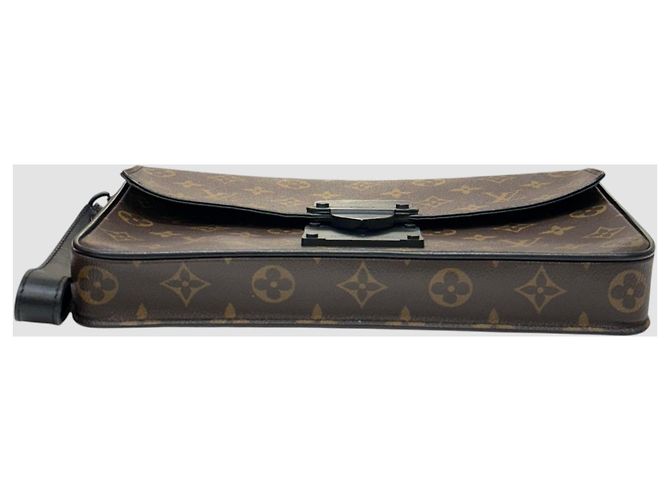 Louis Vuitton Pouch Monogram S-Lock - vista 7