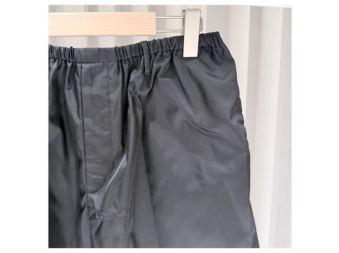 Prada Pantaloni in misto nylon con logo Triangle - vista 4