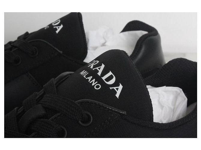 Prada Sneakers in pelle e nylon nero - vista 8