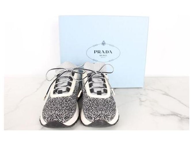 Prada Stricksocken-Sneaker Limited Edition - Ansicht 2