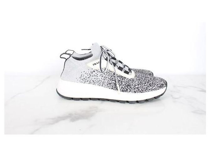 Prada Stricksocken-Sneaker Limited Edition - Ansicht 4