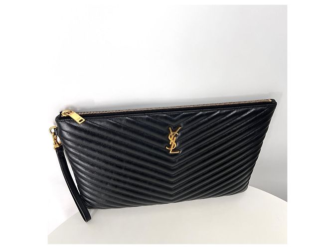 Autre Marque Clutch Monogram Matelassé Black - vista 4