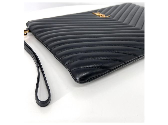 Autre Marque Clutch Monogram Matelassé Black - vista 6