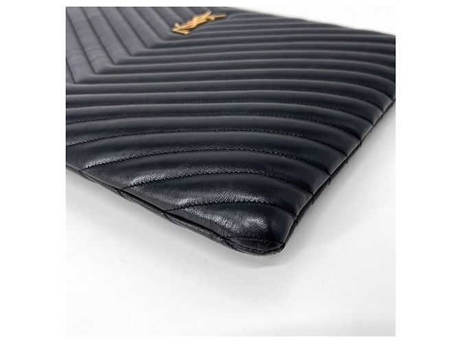 Autre Marque Clutch Monogram Matelassé Black - vista 7