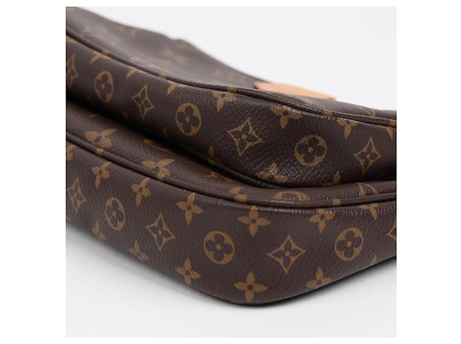 Louis Vuitton Multi Pochette Accessoires Monogram Rose Claire - vista 9