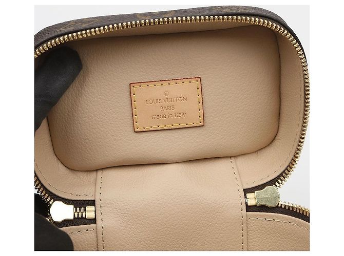 Louis Vuitton Nano Cosmetic Pouch Marrone Coated Canvas - vista 7