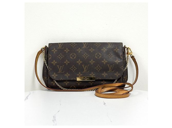 Louis Vuitton Monogram Favorite Crossbody MM - vista 6