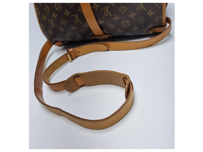 Louis Vuitton Borsa a tracolla Monogram Saumur - vista 13