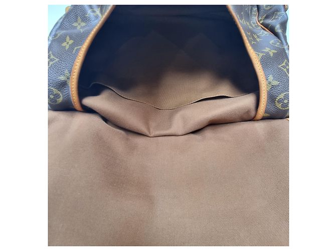 Louis Vuitton Borsa a tracolla Monogram Saumur - vista 17