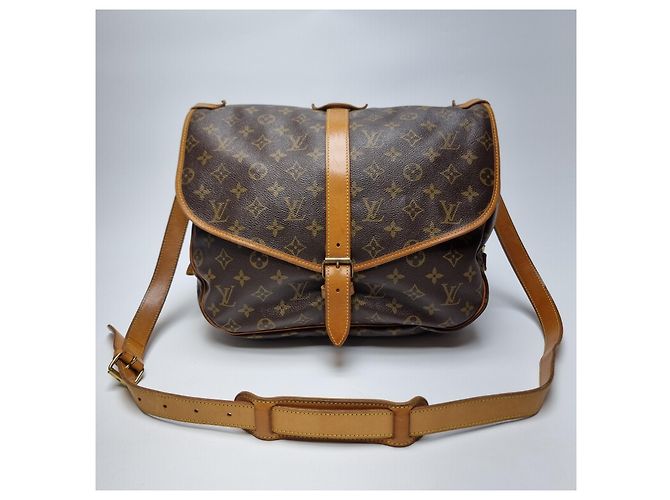 Louis Vuitton Borsa a tracolla Monogram Saumur - vista 2