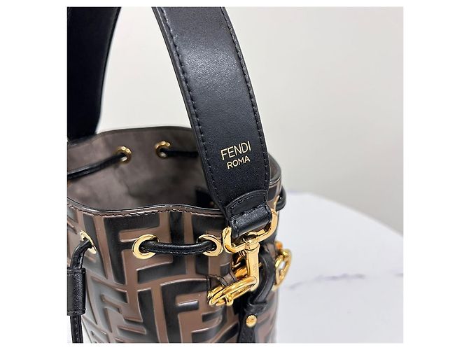 Fendi Borsa Crossbody Montresor FF Mini Bucket Bag - vista 13