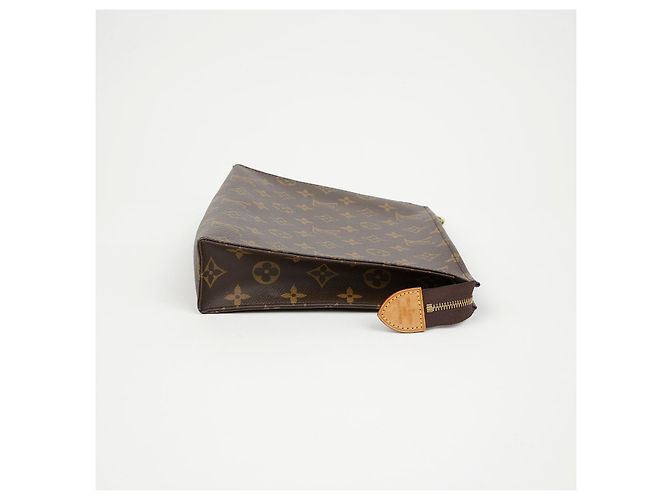 Louis Vuitton Clutch Toiletry Monogram Canvas - vista 4