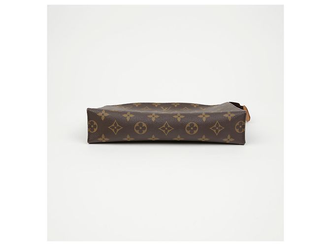Louis Vuitton Clutch Toiletry Monogram Canvas - vista 6