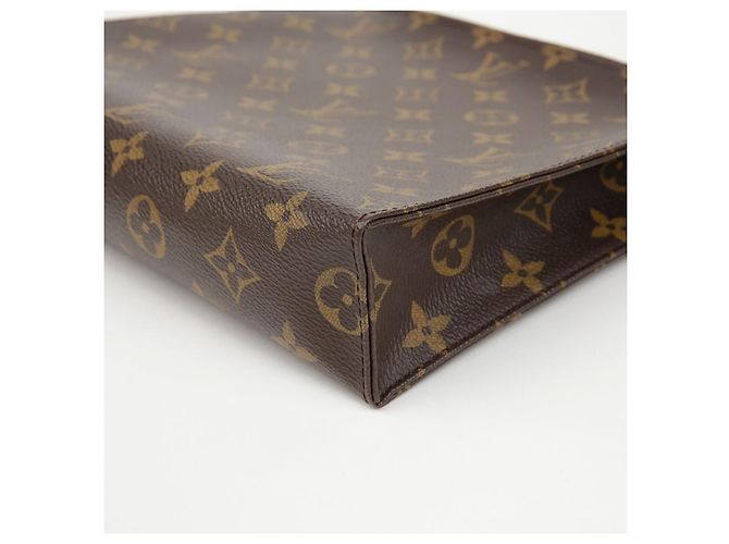 Louis Vuitton Clutch Toiletry Monogram Canvas - vista 8