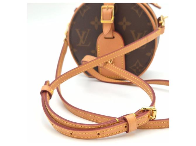 Borsa Louis Vuitton Mini Bouett Monogram in Pelle - vista 12