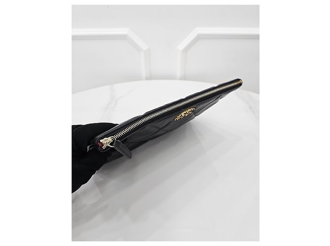 Chanel Clutch New Medium in pelle di agnello - vista 4